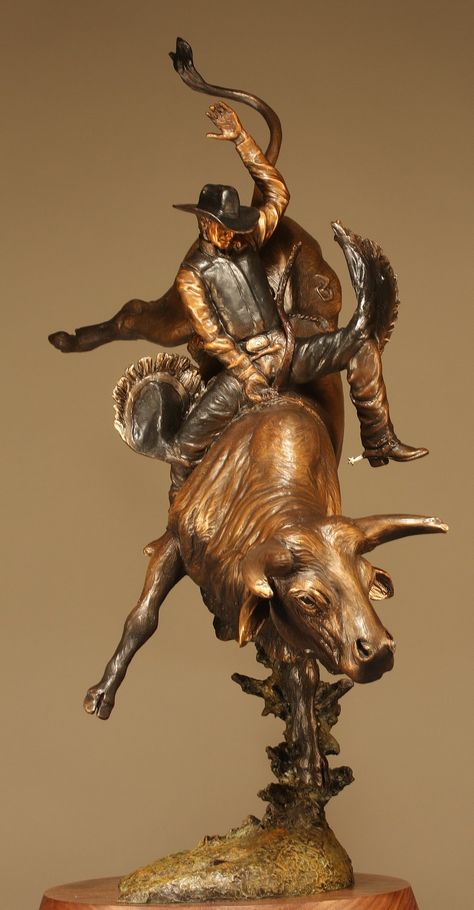 Arte Cowboy, Western Sculpture, Western Artwork, Animal Illustration Art, Bronze Art, Art Village, Bronze Figurine, Sculpture Garden, Bull Riding