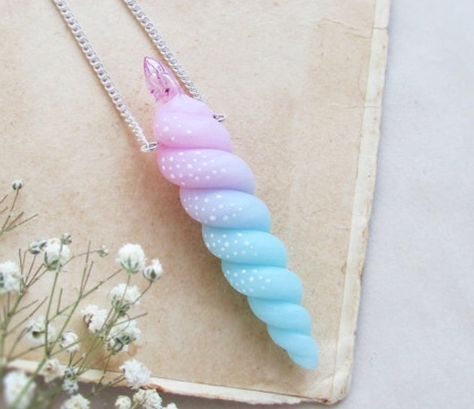 How To Make Unicorn Horn, Clay Unicorn, Unicorn Horns, Unicorn Stuff, Fairy Tale Jewelry, Unicorn Ring, Unicorn Jewelry, Horn Jewelry, Kawaii Jewelry