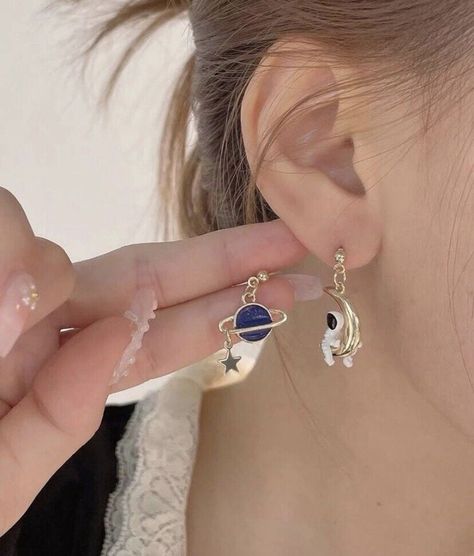 Gold Mismatched Earrings - Planet & Star & Crescent Moon with Astronaut  | eBay Planet Jewelry, Needle Earrings, Earrings Dangle Simple, Embellished Fashion, Mismatched Earrings, Watches Women Fashion, Elegant Dresses Long, Design Silver, Ear Studs