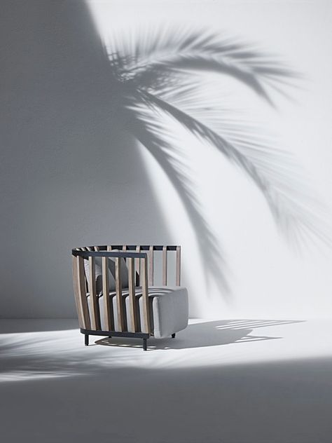 Ethimo | Massimo Gardone Furniture Photography Ideas, Fond Studio Photo, Furniture Photography, Photographic Projects, Jw Marriott, Online Promotion, Garden Sofa, Still Life Photography, Light And Shadow