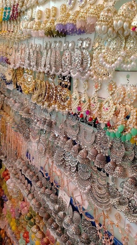 After wear like iam cendrella💖 शादी की तस्वीरें, डिजाइनर कपड़े, Jhumka Designs, Snap Streak Ideas, Desi Love, Snap Streak Ideas Easy, Desi Aesthetics, Indian Bridal Jewelry Sets, Fancy Jewellery Designs