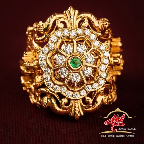 Gold Rings Antique, Gold Earrings With Price, Jewellery Stones, Dad Ring, Emerald Ring Design, Gents Rings, Rudraksha Jewelry, Man Gold Bracelet Design, Gold Pendants For Men