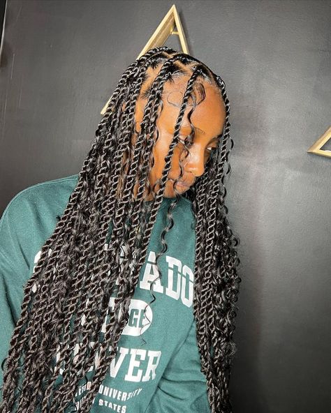 Small Senegalese Twist, Sengalese Twists, Braided Hairstyles For Black Women Cornrows, Box Braid Wig, Twist Styles, Senegalese Twist, Hair Twist Styles, Hair Appointment, Dope Hairstyles