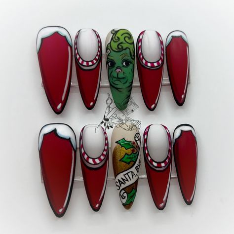 The Grinch nail art Cartoon Christmas Nail Art, Retro Christmas Nail Art, Christmas Pop Art Nails, Pop Art Christmas Nails, A Christmas Story Nails, Christmas Cartoon Nails, Easy Grinch Nails, Cartoon Christmas Nails, Christmas Movie Nails