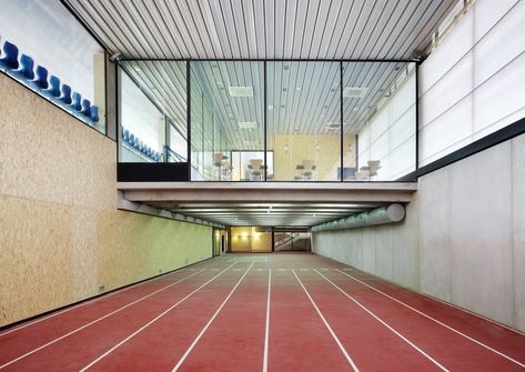 Calvià Running Track / Niu Arquitectura | ArchDaily Indoor Running Track, Running Track, Sport Hall, Cultural Architecture, Education Architecture, Architect House, Sustainable Architecture, School Architecture, Architecture Plan