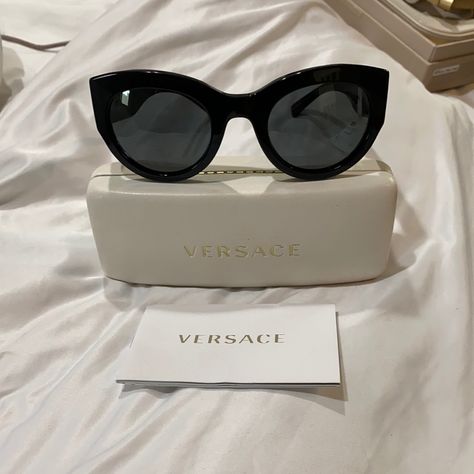 Versace Tribute Collection Black Gold Sunglasses Ve 4353 Gb1/87 Versace Sunglasses Women, Vintage Versace Sunglasses, Translucent Sunglasses, Black Gold Sunglasses, Versace Eyeglasses, Versace Gold, Sunglasses Logo, Vintage Versace, Louboutin Heels