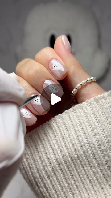 Shelley Graham on Instagram: "I can’t believe how much love these cute little ghosts have received 👻

Products listed below 👇🏽 

@the_gelbottle_inc 
Notting Hill
Extreme shine topcoat
Liner brush 
Carries Cosmo 

@magpie_beauty 
Bridie Chrome (white chrome)

@homeofnailart 
Black nail art paint. 

Prepped my nails with @willowacademy_lj always use the best 👌🏽" Nail Art Paint, Chrome White, Black Nail Art, Liner Brush, White Chrome, Black Nail, Notting Hill, My Nails, Magpie