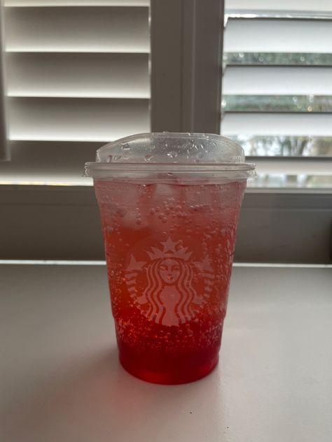 Cherry Starbucks Drinks, Fruity Starbucks, Strawberry Lemonade Refresher Starbucks, Starbucks’s Refreshers, Cherry Starbucks Cup, Summer Skies Starbucks, Starbucks Drink Menu, Cherry Limeade, Starbucks Refreshers