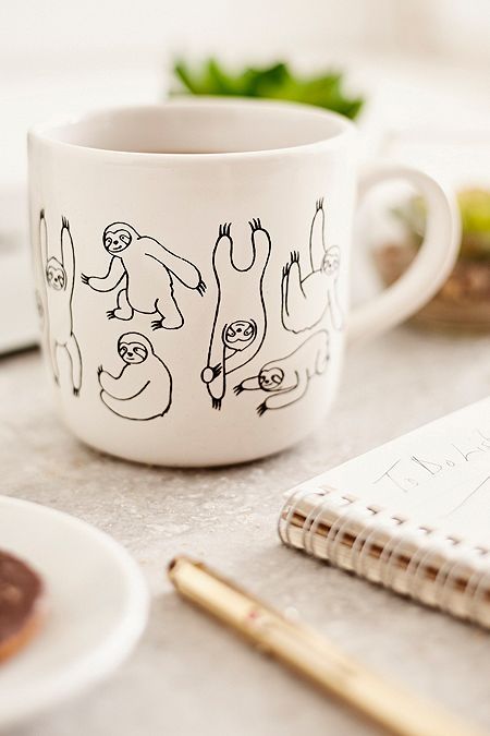 Sloth Bedroom, Sloth Birthday, Sloth Art, All The Small Things, Sloth Gift, Customised Mugs, Cute Coffee Mugs, Future Apartment, Novelty Mugs