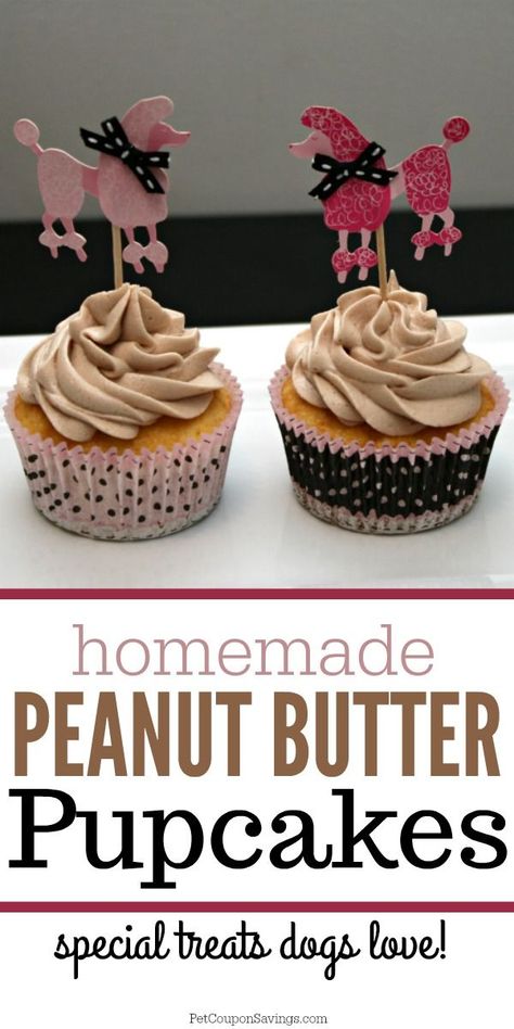 These homemade Peanut Butter Pupcakes are sure to become one of your dogs favorite treats! They would be perfect for a dog's birthday party celebration. #peanutbutterdogtreats #pupcakesfordogs Homemade Dog Treats Grain Free, Pupcake Recipe, Dog Cake Recipes, Dog Treats Homemade Easy, Dog Cupcakes, Dog Biscuit Recipes, Healthy Dog Treats Homemade, Peanut Butter Dog Treats, Dog Treats Homemade Recipes