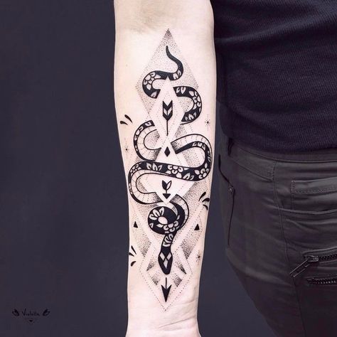 Dotwork black snake tattoo on the left arm -   Black dot-work style tattoo of a snake with a geometric background. Inked on the right inner arm Black Snake Tattoo, Snake Tattoo Meaning, Serpent Tattoo, Kunst Tattoos, Snake Tattoo Design, Egyptian Tattoo, Diy Tattoo, Top Tattoos, Snake Tattoo