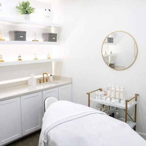 Facial Room Ideas, Facial Room Ideas Estheticians, Med Spa Design, Pmu Studio, Spa Room Ideas Estheticians, Spa Room Ideas, Facial Room, Esthetician Room Decor, Esthetics Room