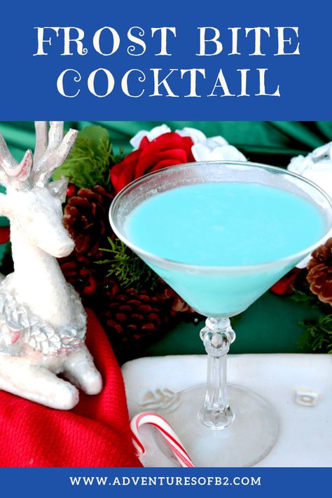 Holiday Drinks Christmas, Eggnog Cocktail, Cider Mimosas, Festive Holiday Drinks, Peppermint Martini, Apple Cider Mimosa, Christmas Drinks Recipes, Christmas Party Drinks, Christmas Sangria