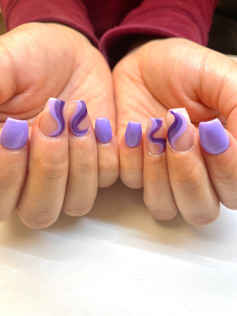 Purple Nail Inspo Acrylic Short, Bday Nails Ideas Short Purple, Purple Back To School Nails, Nails For Senior Pics, 8th Grade Nail Ideas, Square Purple Acrylic Nails, Purple Square Nails Design, Purple Short Square Nails, Short Square Acrylic Nails Purple