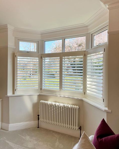 Café Style Dreaming💭We are currently offering 40% OFF all shutter styles and ranges in our Summer Sale! 🏡: @thompson.residence • • • • #shutters #baywindow #cafestyle #livingroomdecor #livingroom #livingroomdesign #traditionalinteriors #traditionalhome #alcoveshelving #neutralinterior #alcovestyling #neutraldecor #neutralhome Half Shutters Bay Window, White Shutters Bay Window, Cafe Style Shutters Bay Window, Blinds In Bay Window, Cafe Shutters Bay Window, Cafe Shutters Living Room, Shutter Blinds For Windows, Shutters Bay Window, Shutter Styles