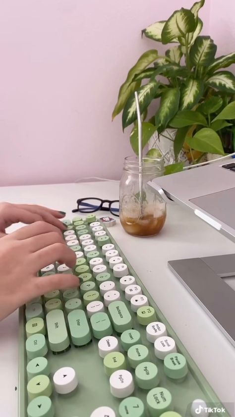 Sage Green Desk Aesthetic, Sage Keyboard, Sage Green Keyboard, Green Aesthetic Office, Aesthetic Electronics, Study Setup, Fancy Keyboard, Keyboard Ideas, Aesthetic Keyboard