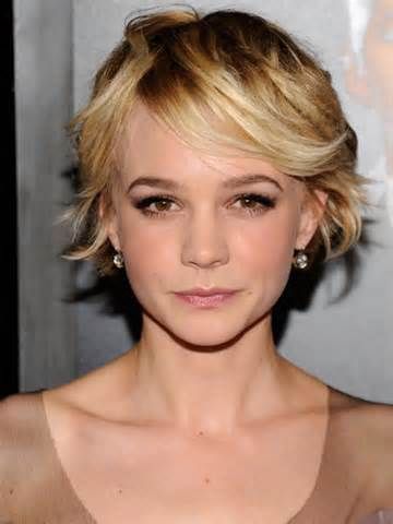 carey mulligan short hair - Bing Imágenes Chemo Haircut, Dunner Wordend Haar, Fine Curly Hair, Short Hairstyles Fine, Limp Hair, Lea Seydoux, Shaggy Haircuts, Choppy Hair, Short Hairstyles For Thick Hair