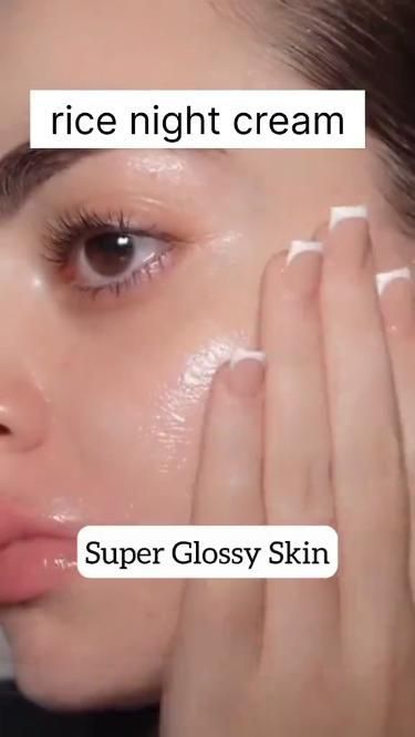 Skin Glow Routine, What To Use For Glowing Skin, Oil Skin Care Routine Natural, Night Face Mask For Glowing Skin, Skin Care Routine For Night, Skin Care Routine At Night, Homemade Rice Face Cream, How To Glowing Skin, Glass Skin Night Routine