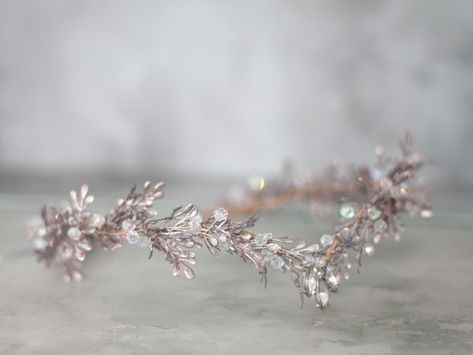 This beautiful flower elven tiara is a lovely accessory, perfect for a party, or wedding.  Head circumference:  one size fits all (adjustable) / fits adults and older children If the crown should fit the baby, after buying please give head circumference Fairy Wedding Accessories, Flower Crown Fairy, Elf Wedding, Elf Headpiece, Fairy Tiara, Elven Circlet, Wedding Circlet, Elven Tiara, Crown Fairy