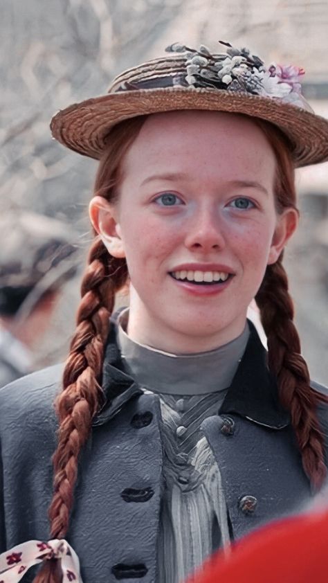 Growing Strong, Anne Shirley, Anne With An E, Anne Of Green, Anne Of Green Gables, Green Gables, Fashion Makeup, Jon Snow, Winter Hats