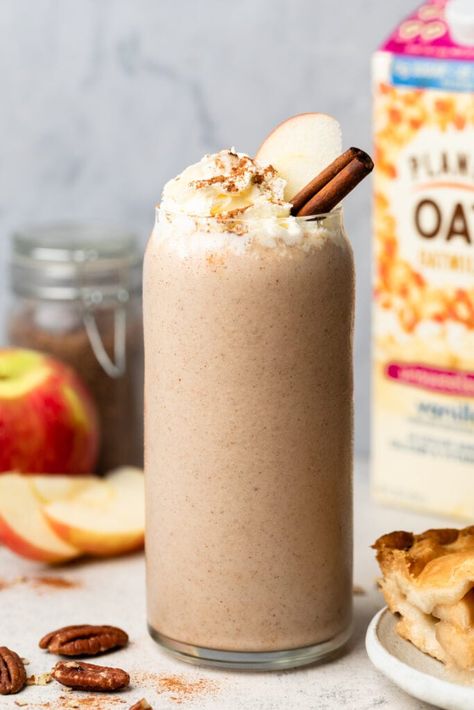 Healthy Apple Pie Smoothie, Apple Pie Smoothie Recipe, All The Healthy Things, Gluten Free Apple Recipes, Low Sugar Smoothies, Gluten Free Apple Pie, Healthy Apple Pie, Gluten Free Apple Crisp, Apple Pie Smoothie