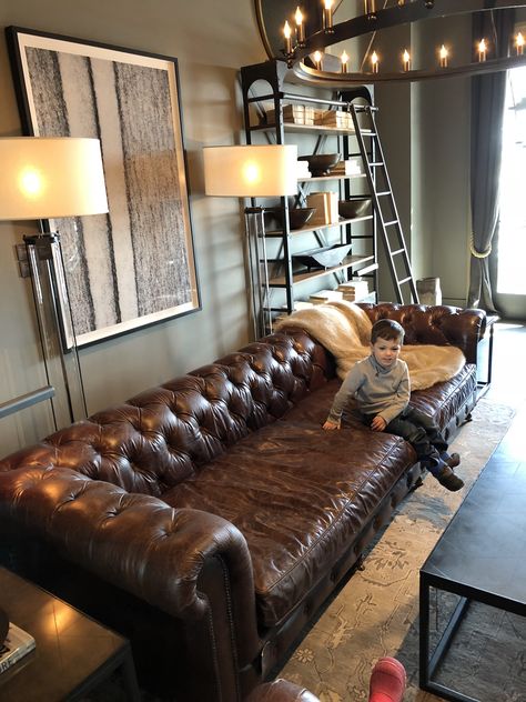 Ralph Lauren Chesterfield Sofa, Man Cave Sofa, Chester Sofa, Chesterfield Living Room, Chesterfield Style Sofa, Leather Living Room Furniture, Manly Decor, Music Studio Room, Leather Chesterfield Sofa