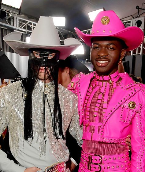 orville peck lil nas x black femme queer cowboy aesthetics Queer Prom, Orville Peck, Gay Cowboy, Wedding Fits, Cowboy Theme Party, Cowboy Aesthetic, Glitter Fashion, Farm Clothes, Hollywood Wedding