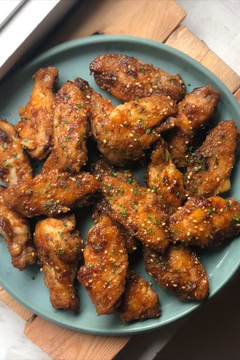 How To Make Tebasaki (Japanese-Style Chicken Wings) Tebasaki Chicken Wings, Rice Flour Chicken Wings, Japanese Chicken Wings, Chicken Deep Fried, Asian Wings, Chicken Wing Seasoning, Asian Chicken Wings, Make Chicken Broth, Saturday Lunch