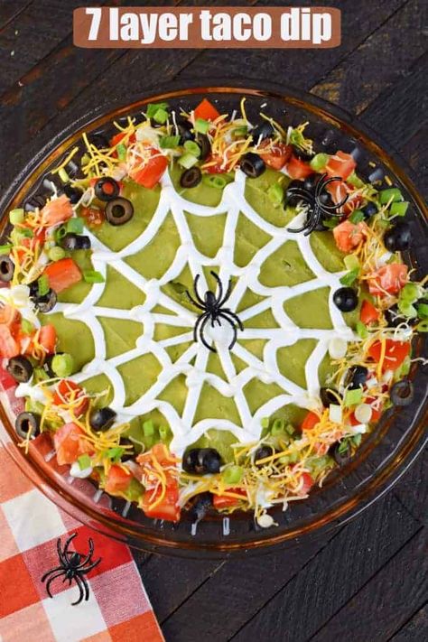 Halloween Potluck Ideas For Work, Halloween Appetizers For Adults, Halloween Taco Dip, Layer Taco Dip, 7 Layer Taco Dip, Halloween Dip, Halloween Potluck, Pasteles Halloween, Layered Dip Recipes