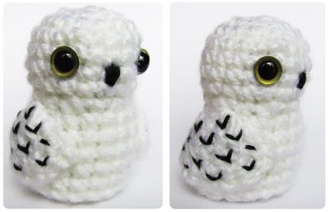 Tiny Amigurumi Hedwig. She's 2.5" tall. Amigurumi Birds, Harry Potter Crochet, Crochet Owls, Pola Amigurumi, Crochet Owl, Yarn Projects, Crochet Dolls, Crochet Animals, Amigurumi Crochet