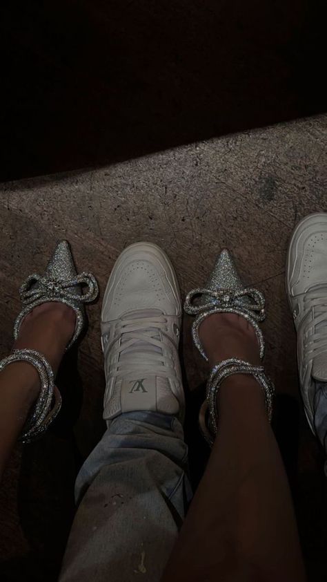 Aesthetic Couple Insta Story Ideas, Bellingham England, Jobe Bellingham, Luxury Couple, Couple Shoes, Stuck On You, Couples Vibe, Black Couples Goals, Clothes And Shoes