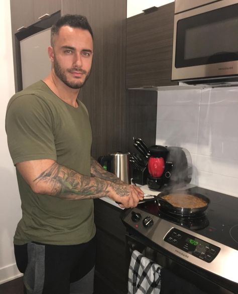 Mike Chabot Mike Chabot, Masculine Men, Actor Model, Stove Top, Milk