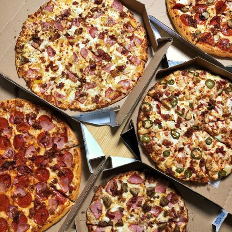 Popular pizza chain franchised by ‘Guinness World Record’ holder opening in former local Wendy’s Healthy Pies, Domino’s Pizza, Big Pizza, Domino's Pizza, Eat This Not That, Fast Healthy Meals, Healthy Pizza, Frozen Pizza, Record Holder