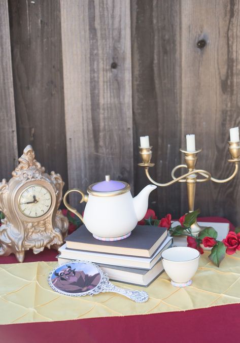 Beauty And The Beast Table Decor, Beauty And The Beast Birthday Party, Beauty And The Beast Bedroom, Mrs Potts And Chip, Beauty And The Beast Birthday, Belle Birthday Party, Festival Table, Beauty And Beast Birthday, Beauty And Beast Wedding