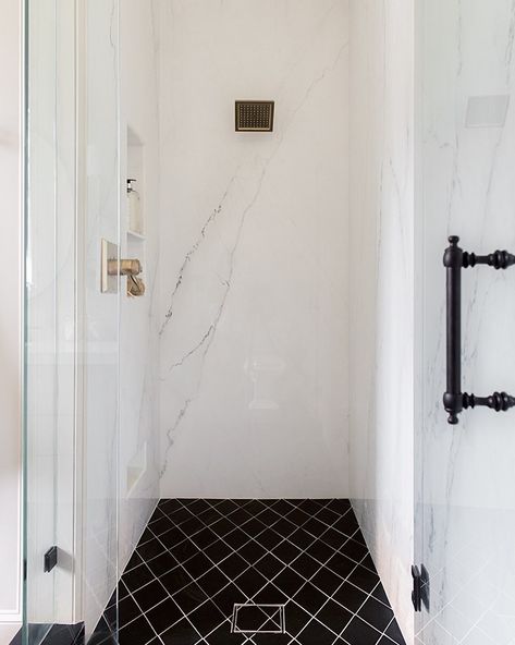 Porcelain slab walls Heights House, Porcelain Slab, Jenna Sue, Toilet Sink, Luxury Tile, Shower Surround, Have A Shower, Modern Patio, Wall Molding