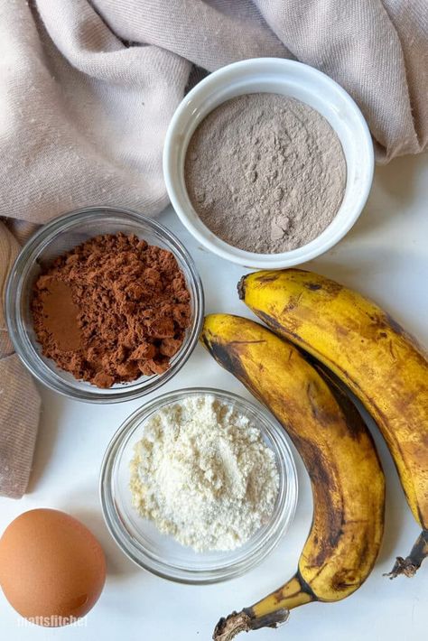 Banana Recipes Protein Powder, Protein Brownies With Banana, Protein Banana Brownies, Banana Protein Powder Recipes, Protein Banana Recipes, Low Calorie Banana Recipes, Brownies Low Calorie, Easy Protein Powder Recipes, Macro Desserts