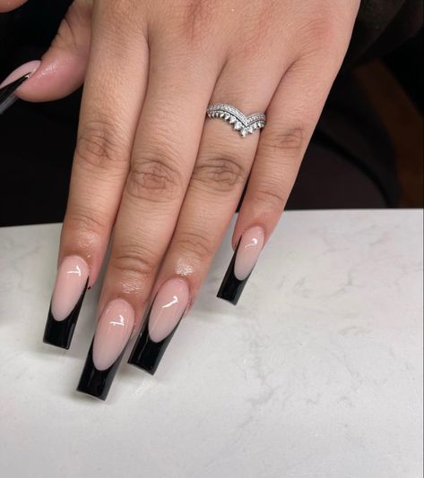 Trendy Green Nails, Trendy Gel Nails, Tapered Square Nails, Square Nail Designs, Tapered Square, French Tip Acrylic Nails, French Acrylic Nails, Short Square Acrylic Nails, Long Acrylic Nails Coffin