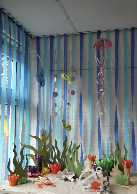 Construction Paper Sea Creatures, Under The Sea Theme Decorations, Under The Sea Party Ideas, Ocean Activities Preschool, Under The Sea Party Decorations, Thema Water, Under The Sea Crafts, Under The Sea Decorations, Ocean Theme Classroom