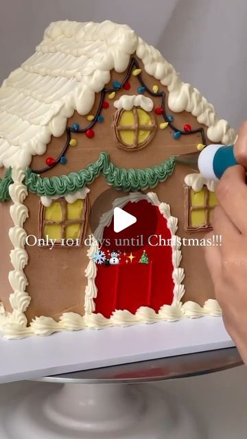 Mrs Claus on Instagram: "OMG!!! Only 101 until Christmas! Tell everyone❄️❄️❄️❄️☃️✨🎄🥂🍾
#Christmas #MerryChristmas #ChristmasSpirit #HolidayCheer #ChristmasMagic #FestiveDecor #SantaIsComing #WinterWonder #ChristmasVibes #ChristmasLove" Cinnamon Buttercream, Man House, Gingerbread House Recipe, Buttercream Decorating, Xmas Treats, Christmas Holiday Cake, Christmas Cake Designs, Christmas House Lights, Instagram Cake