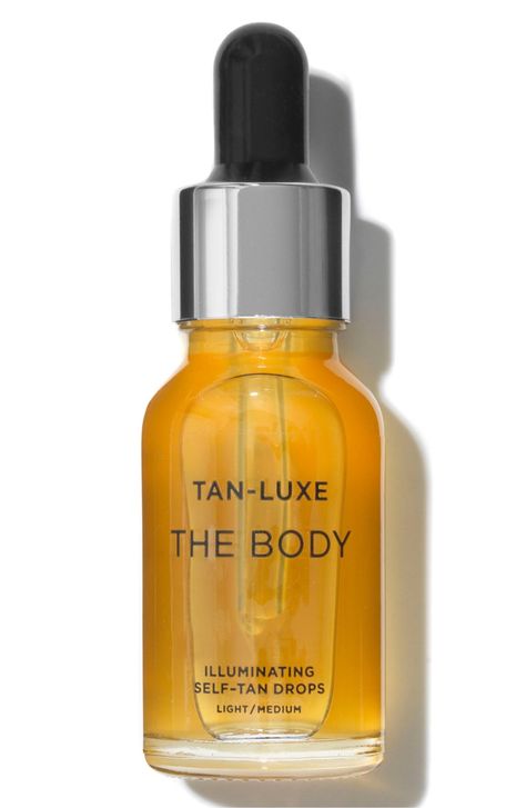 What it is: A revolutionary, tailor-made approach to self-tanning that transforms dull and lackluster skin into super-glowing, sun-kissed skin with just a few drops. Skincare Shopping, Tan Luxe, Glow Products, Super Glow, Manifestation Vision Board, Beauty Makeup Products, Tanning Mousse, Raspberry Seeds, Beauty Spot