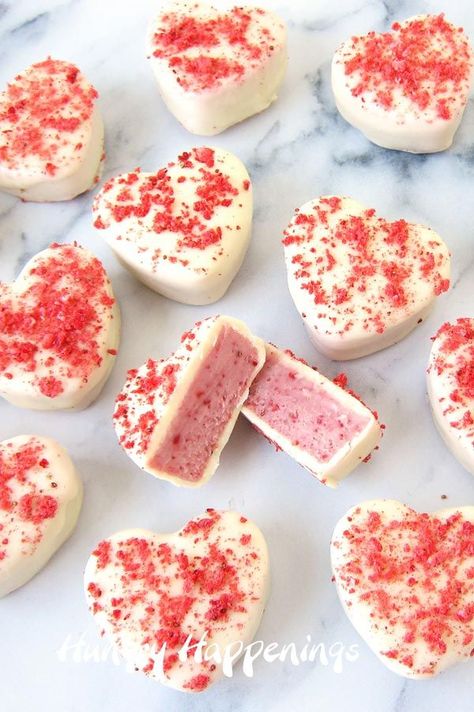 Strawberry Cream Chocolates, Homemade Valentines Candy, Sphere Desserts, Valentine Truffles, Strawberries And Cream Dessert, Strawberry Truffles, Small Pies, Strawberry Truffle, Valentine's Candy