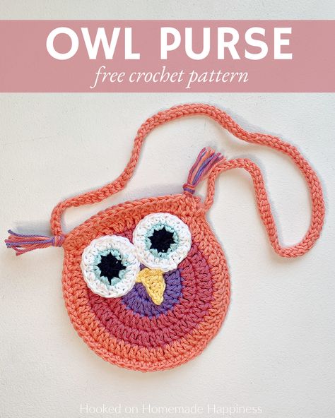 Owl Purse Crochet Pattern - Hooked on Homemade Happiness Crochet Owl Purse, Purse Crochet Pattern, Crochet Hdc, Owl Bags, Owl Purse, Treble Crochet, Owl Bag, Colorful Owl, Purse Crochet