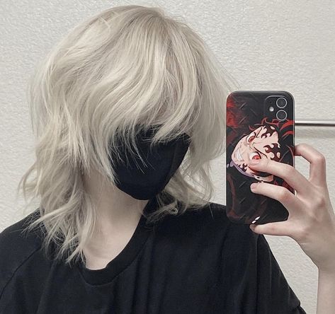 White Wolfcut, Human Oc, Hair References, Beige Hair, Inspo Hair, Black Roots, Icy Blonde, Wolf Cut, Awesome Pictures