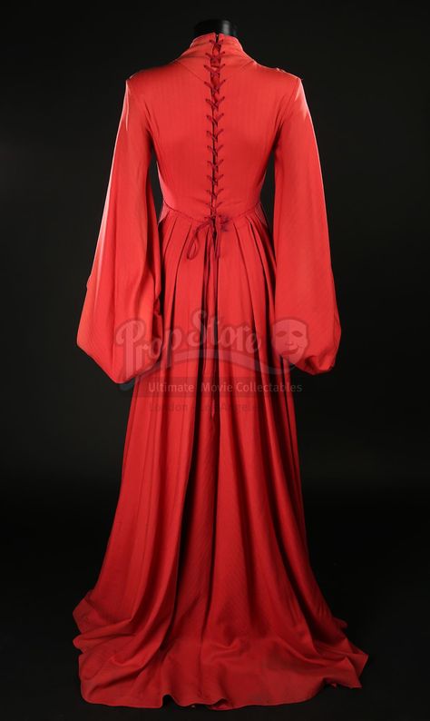 PRINCESS BRIDE, THE (1987) - Buttercup's (Robin Wright) Dress - Current price: £1000 Princess Buttercup Dress, Buttercup Costume, Princess Bride Buttercup, Princess Bride Costume, Princess Buttercup, Dream Cosplay, Princess Bride Movie, Halloween Bride Costumes, Princess Bride Dress