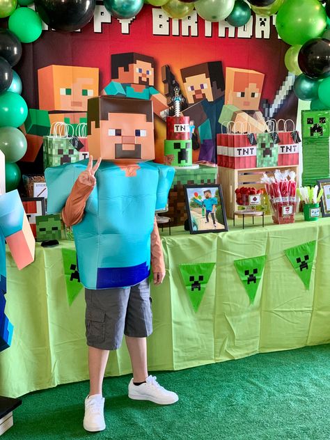 Minecraft Steve Costume, Steve Costume, Minecraft Birthday Party Ideas, Minecraft Bday, Recycled Costumes, Minecraft Costumes, Sonic Birthday Parties, Minecraft Theme, 7 Birthday