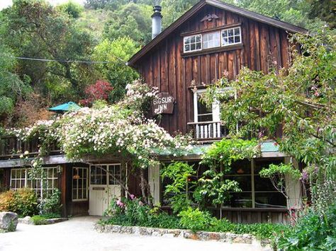 Deetjen's Big Sur Inn Big Sur Restaurant, Big Sur California, Weekend Escape, California Dreaming, California Style, Big Sur, Northern California, Future House, Bed And Breakfast