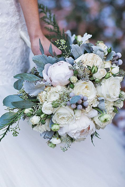 Trend Alert For Winter: Silver And Grey Wedding Bouquets ❤ We've prepared wonderful trending grey wedding bouquets for you. They will look gorgeous with white snow for sure. See more: http://www.weddingforward.com/grey-wedding-bouquets/ #weddings #bouquets Bouquet Bride, Winter Wedding Bouquet, Flowers And Greenery, Winter Bouquet, Winter Wedding Flowers, Winter Wedding Inspiration, Winter Wonderland Wedding, Foto Tips, Gray Weddings