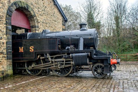 Tilbury Tank steam locomotive takes up residence at Bury Transport Museum https://www.railadvent.co.uk/2023/12/tilbury-tank-steam-locomotive-takes-up-residence-at-bury-transport-museum.html Steam Trains Uk, Train Photos, National Railway Museum, Transport Museum, Railway Museum, Trainspotting, Steam Engines, Steam Train, Electric Locomotive