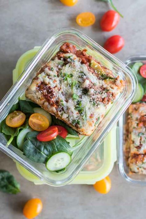 Low Carb Lasagna Meal Prep - Meal Prep on Fleek™ Lasagna Meal Prep, Low Carb Meal Prep Recipes, Healthy Lasagna Recipes, Healthy Lasagna, Low Carb Lasagna, Meal Prep On Fleek, Lasagna Recipes, Beef Lasagna, Low Carb Meal Prep