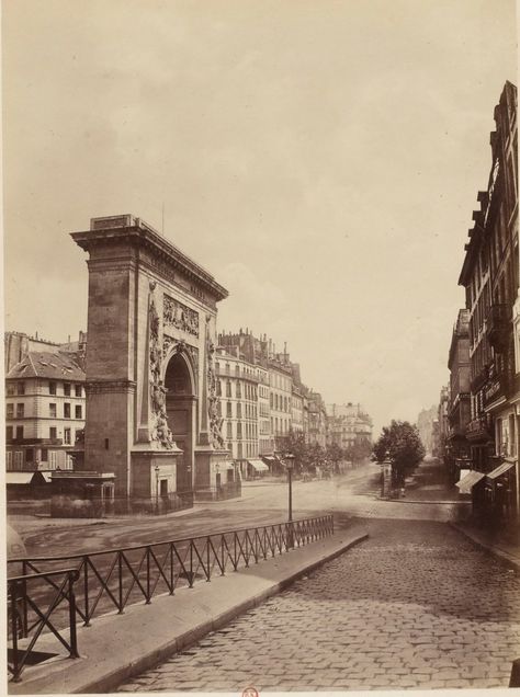 Old France, Louvre Palace, Vision Board Images, Paris Architecture, Luxembourg Gardens, Messy Nessy Chic, Vintage Architecture, Old Paris, Saint Denis